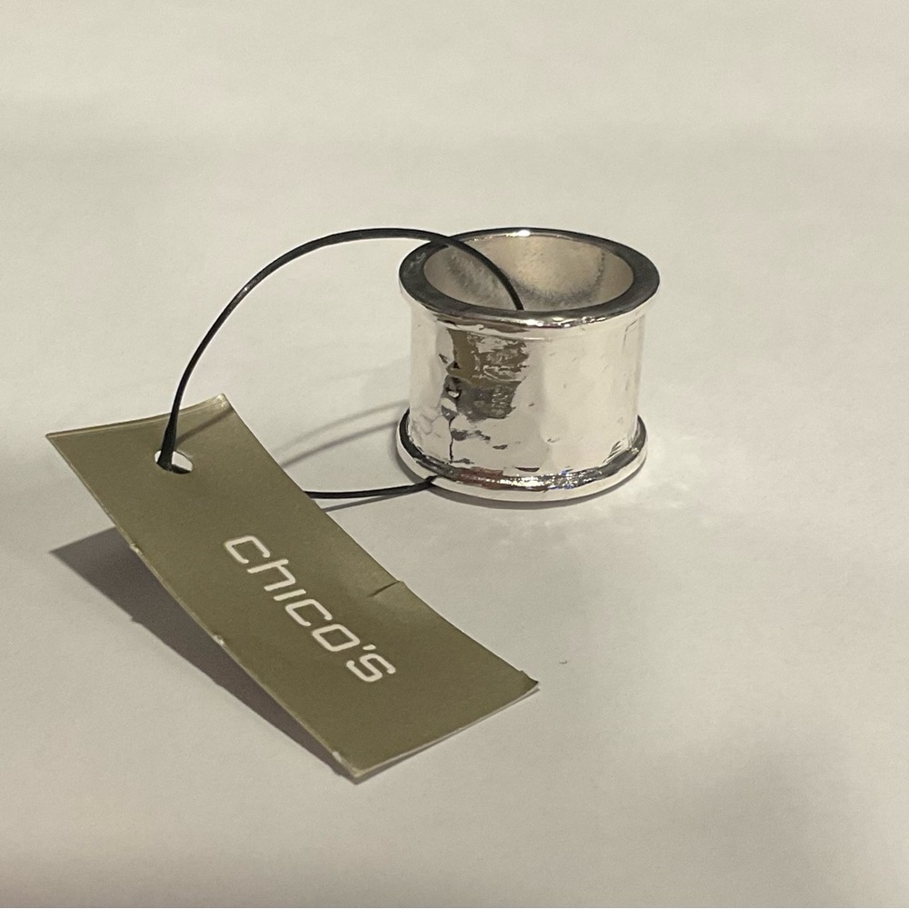 NWT Chico’s Ginny Ring Silver Tone Size 6 (originally $35) #1075